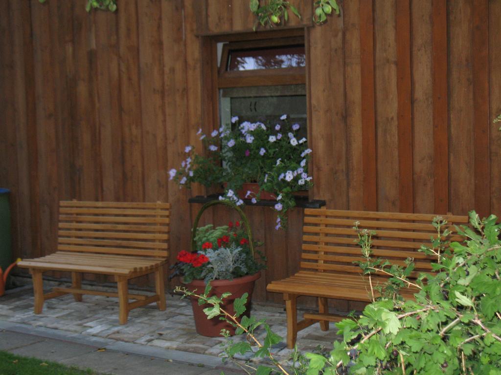 Pulkvedis Guest House Windawa Zewnętrze zdjęcie